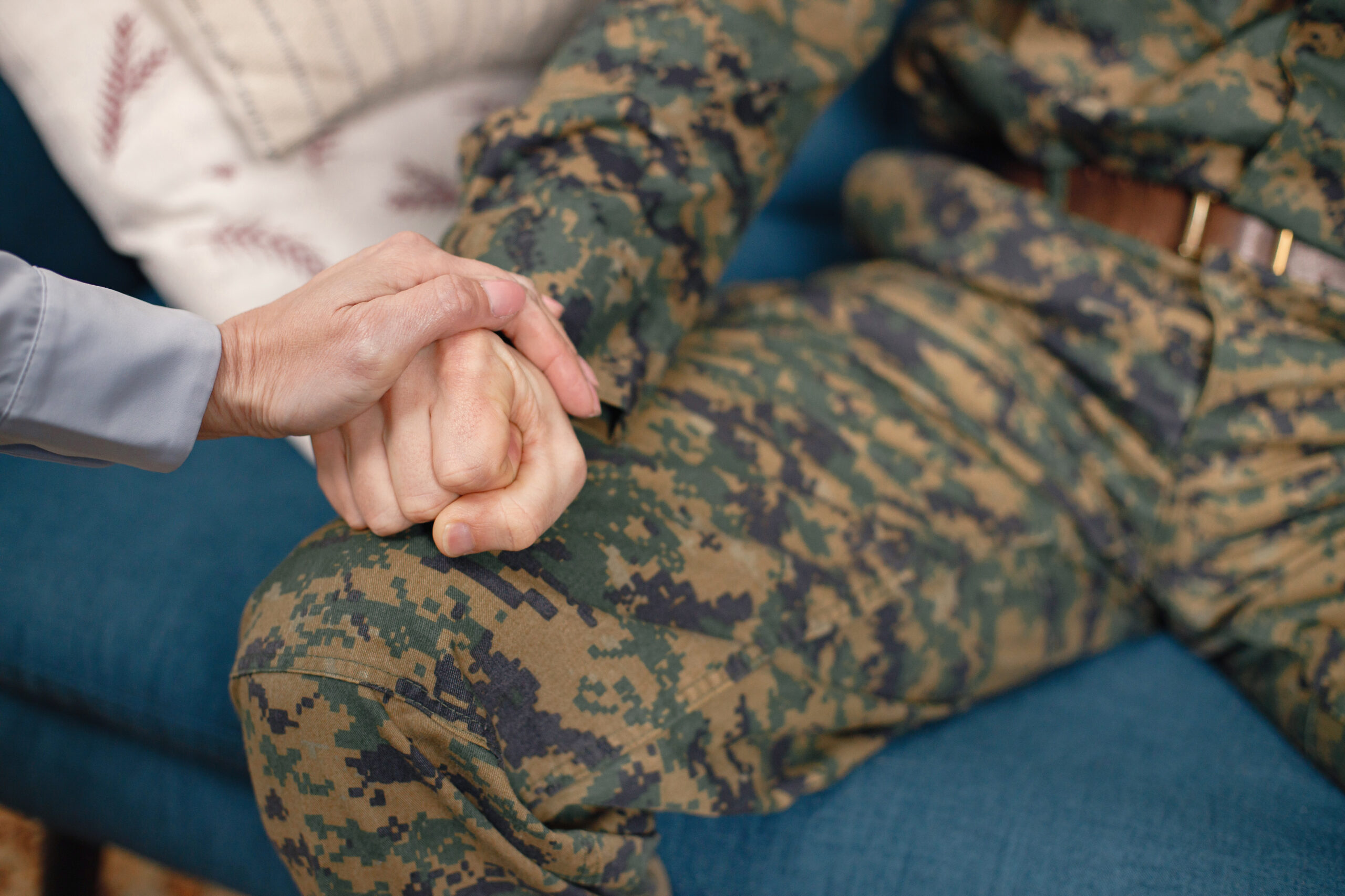 Veterans Home Care in Shoreline, WA caregiver providing Veterans Home Care Shoreline WA assisting senior veteran at home